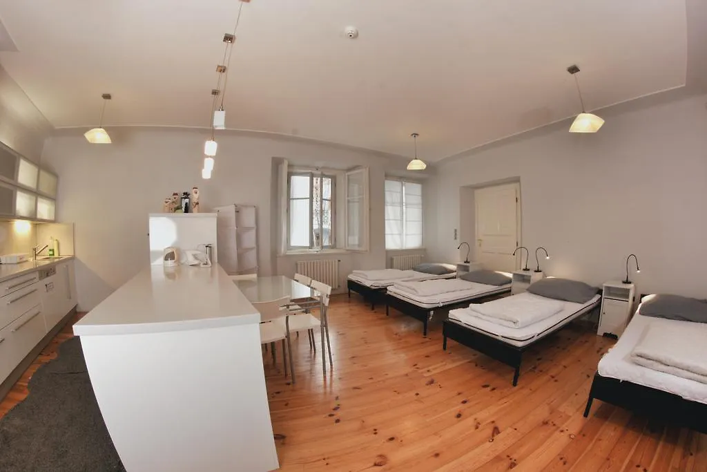 Hostel Homer - Old Town Square Praag 0*,