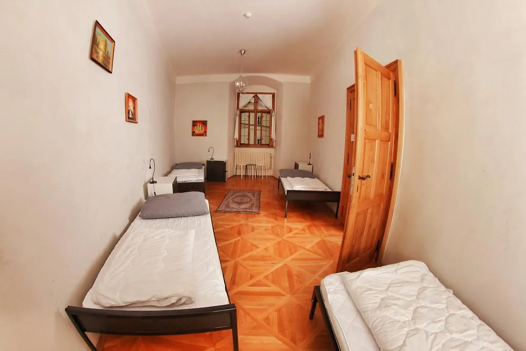 Hostel Homer - Old Town Square Prague