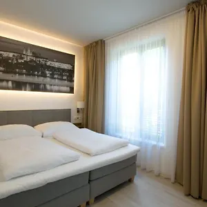 Hotel Adeba, Praag